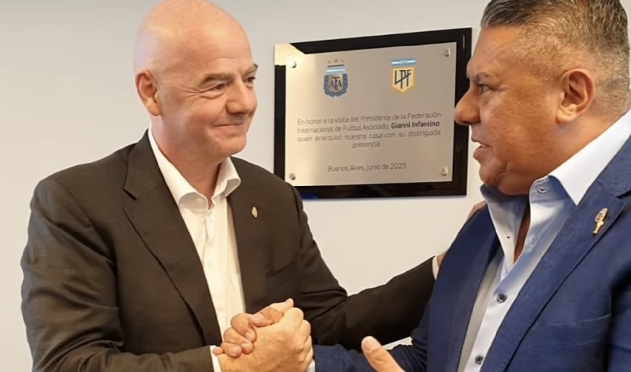 Claudio "Chiqui" Tapia recibió un importante apoyo de la FIFA | Deportes