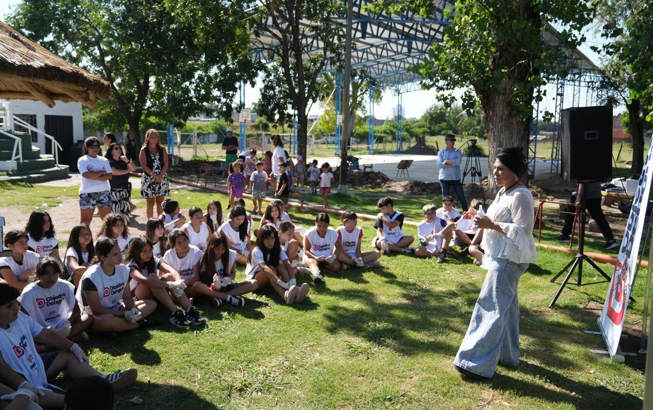Pullaro destacó la inversión provincial para prevenir los contagios de dengue | Información General