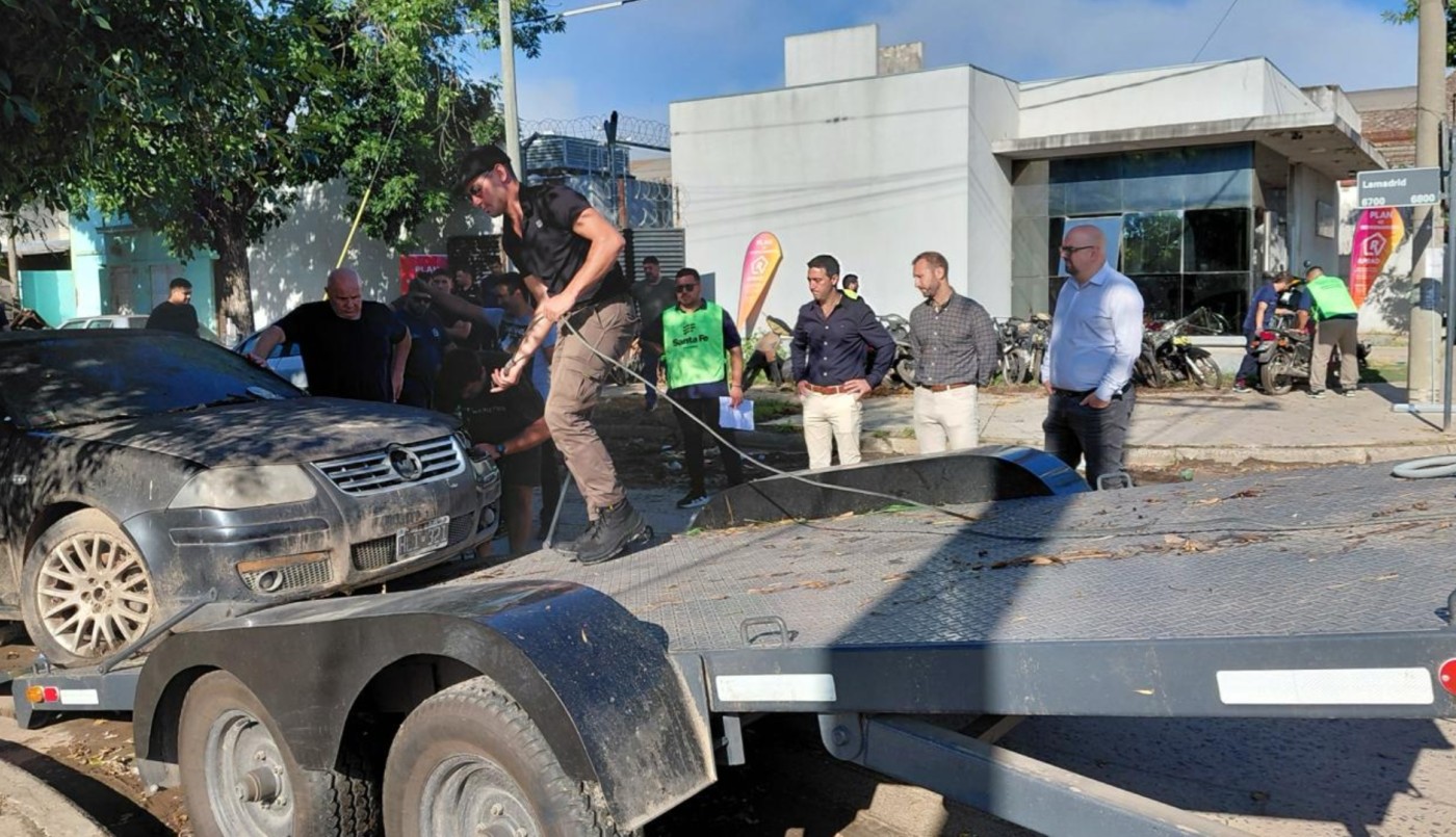 Se retiraron más de 230 vehículos abandonados en la Seccional 10ª de la ciudad de Santa Fe | Noticias