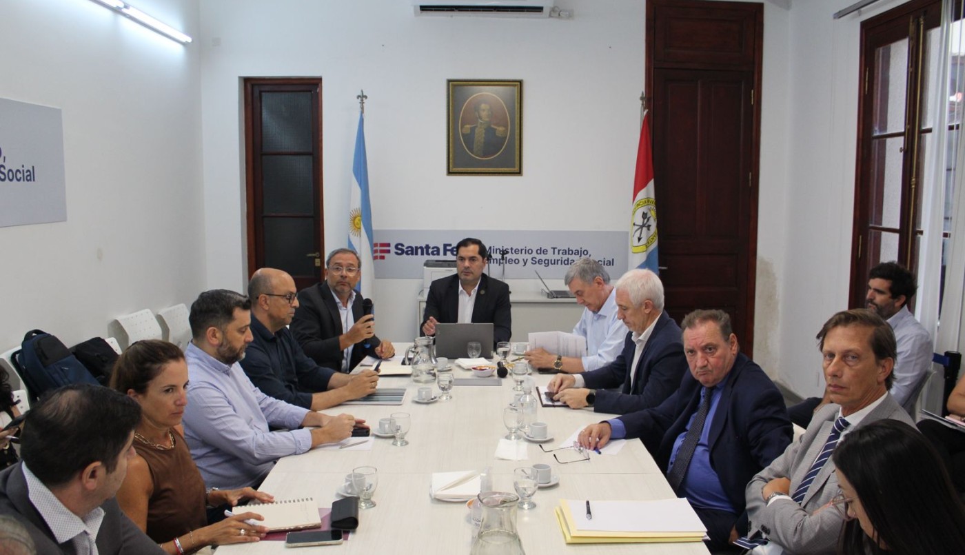 La provincia reunió al Observatorio de Sistema de Comisiones Médicas Jurisdiccionales | Salud