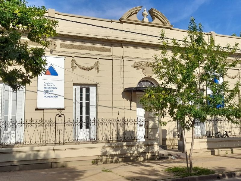 Prisión preventiva para una mujer investigada por abusar sexualmente de su hijo adolescente | Judiciales
