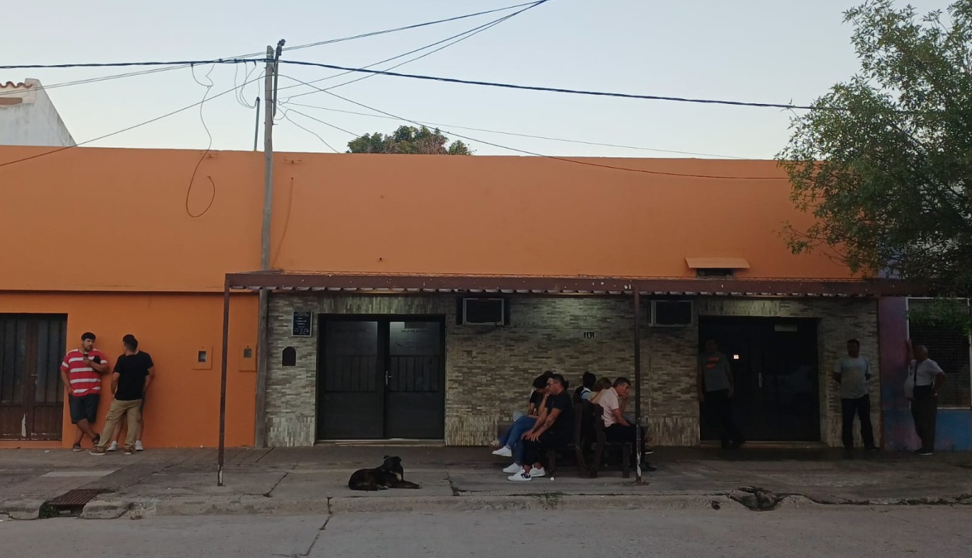 San Cristóbal atravesada por el dolor: Hoy sepultan a Ian, el alumno muerto en la escuela | Información General