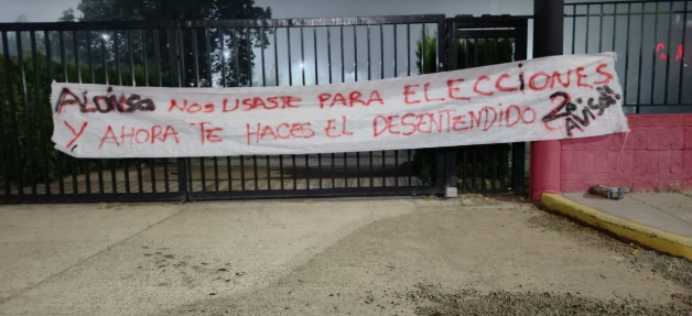 En la previa del partido con Godoy Cruz, apareció una bandera contra José Alonso | Deportes