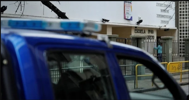 Amenazas falsas a escuelas en Santa Fe: identificaron a 73 responsables y cobrarán los operativos | Información General