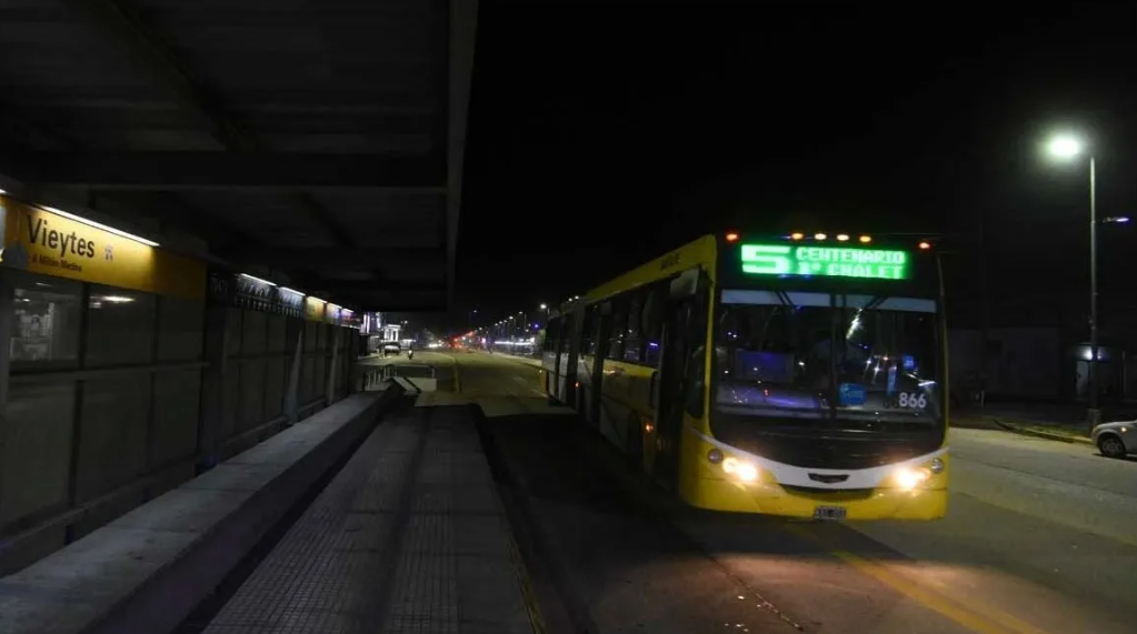 Colectivos en Santa Fe: el servicio nocturno funcionará con normalidad | Información General