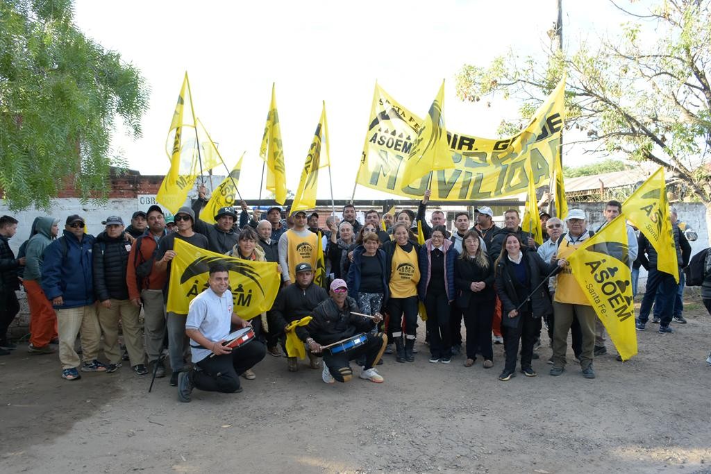 Municipales nucleados en ASOEM decretaron un paro que afecta a Santa Fe | Información General