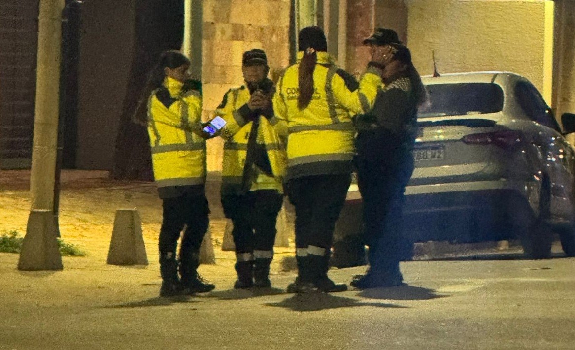 Nuevo SEOM: Comenzaron los trabajos de demarcación de dársenas en el puerto | Información General