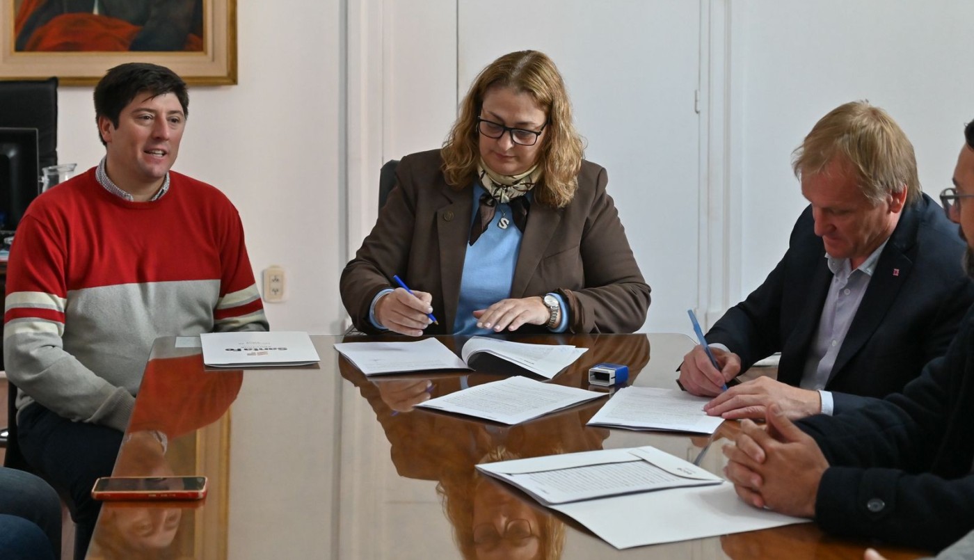 Acuerdan la implementación de un plan de mantenimiento en hospitales públicos | Salud