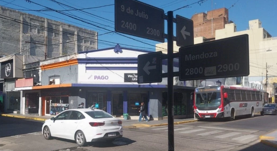 Una inspectora de tránsito fue golpeada durante un control en pleno centro | Policiales