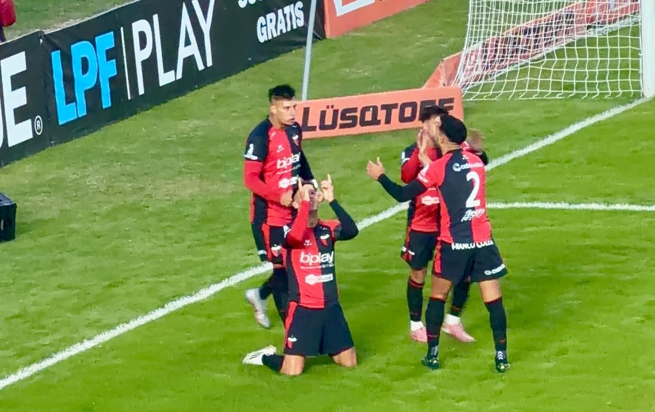 Colón le ganó a All Boys y alcanzó a Morón en el liderazgo de la zona | Deportes