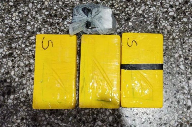 Dos detenidos con más de 3 kilos de cocaína durante un control sobre Ruta 11 | Noticias