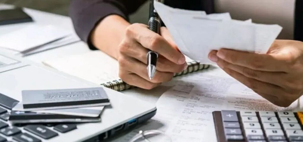 Plan de desendeudamiento: cómo inscribirse y quiénes pueden acceder | Noticias