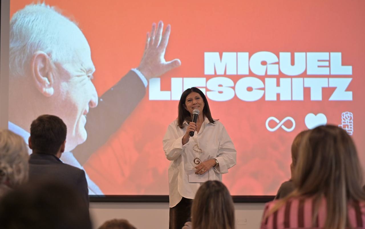 Multitudinario homenaje a Miguel Lifschitz en la ciudad de Rosario | Noticias