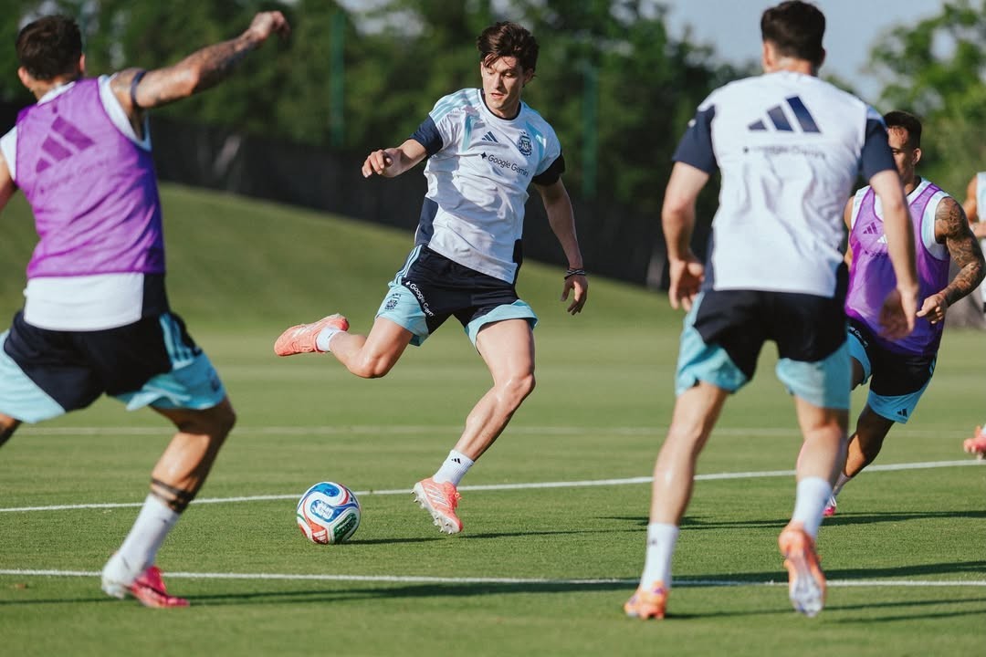 Scaloni eligió a cuatro jugadores de reserva para el Mundial 2026 ante posibles bajas de último momento | Deportes