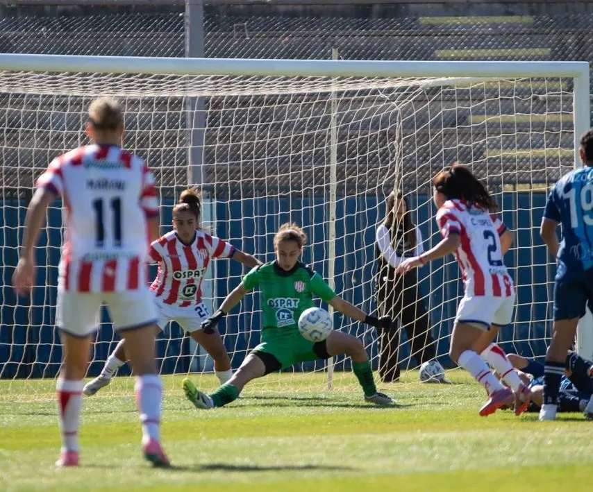 Crisis en Unión: el plantel de fútbol femenino denuncia falta de pagos | Deportes