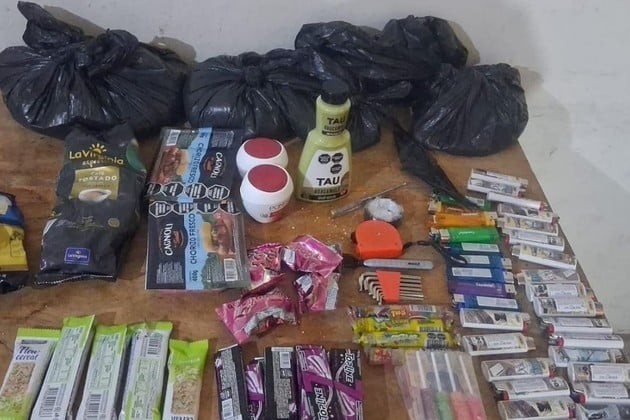 Una mujer y un hombre pasado a disponibilidad fueron sorprendidos al robar un hipermercado | Policiales