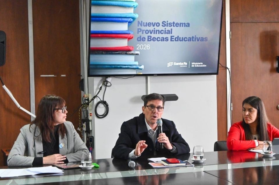 Santa Fe lanza un nuevo sistema de becas educativas de $100.000 mensuales | Noticias