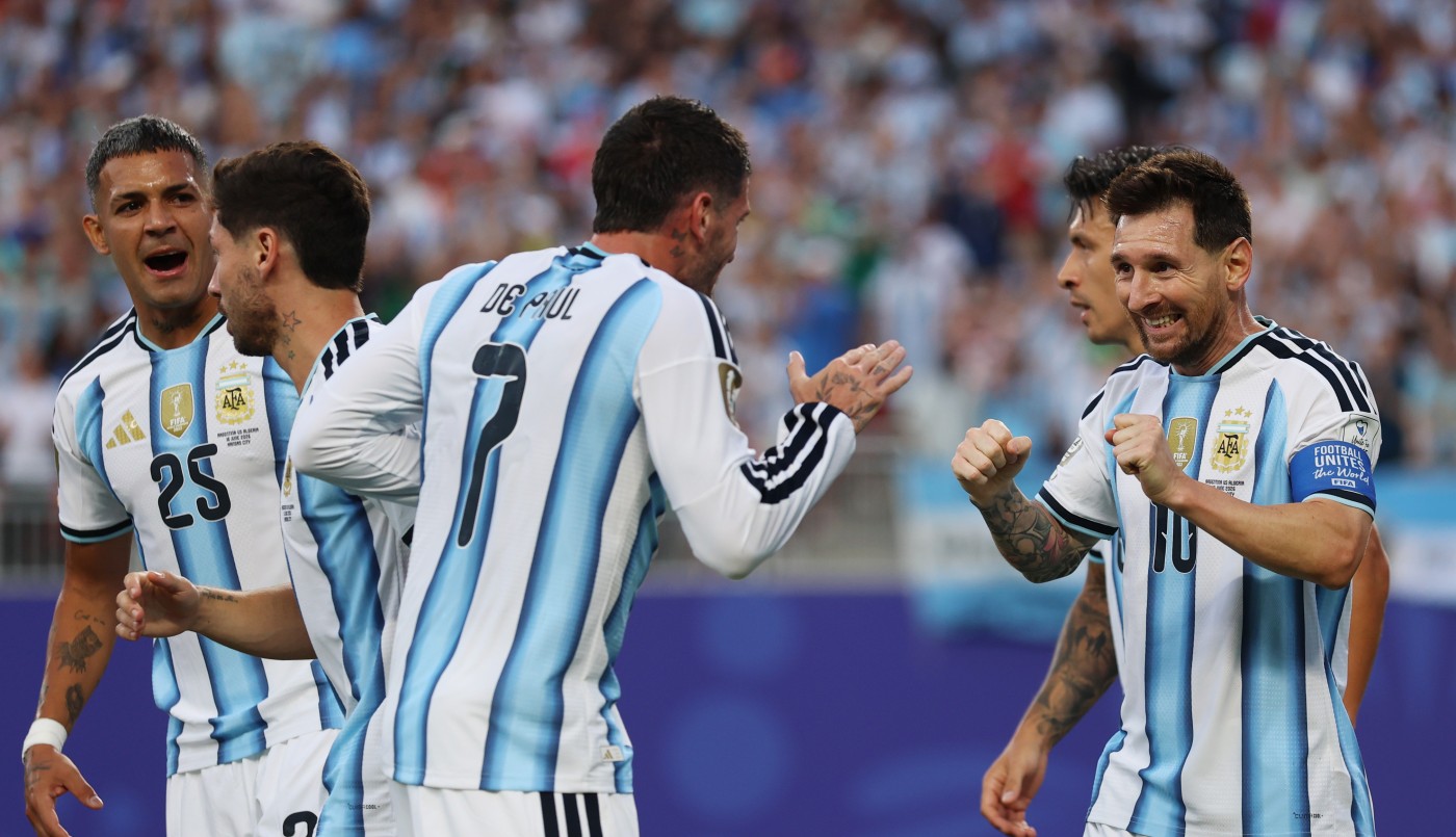 Sublime Messi: triplete del 10 y triunfo de Argentina en el debut mundialista | Deportes