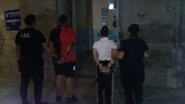 Detenidos por portar armas en barrio Santa Rosa de Lima | Policiales