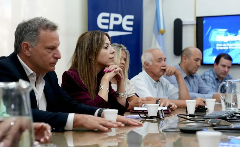 Santa Fe moderniza la EPE con una inversión de más de USD 8,6 millones en medidores inteligentes | Información General