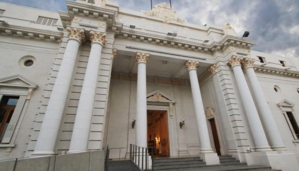 Renovación de la Corte Suprema de Santa Fe: hoy la Legislatura vota los pliegos enviados por Pullaro | Legislativas