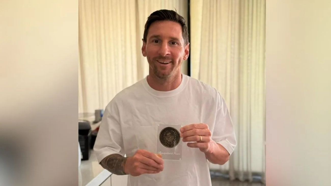 Lionel Messi recibió la medalla del Tricentenario de Rosario | Deportes