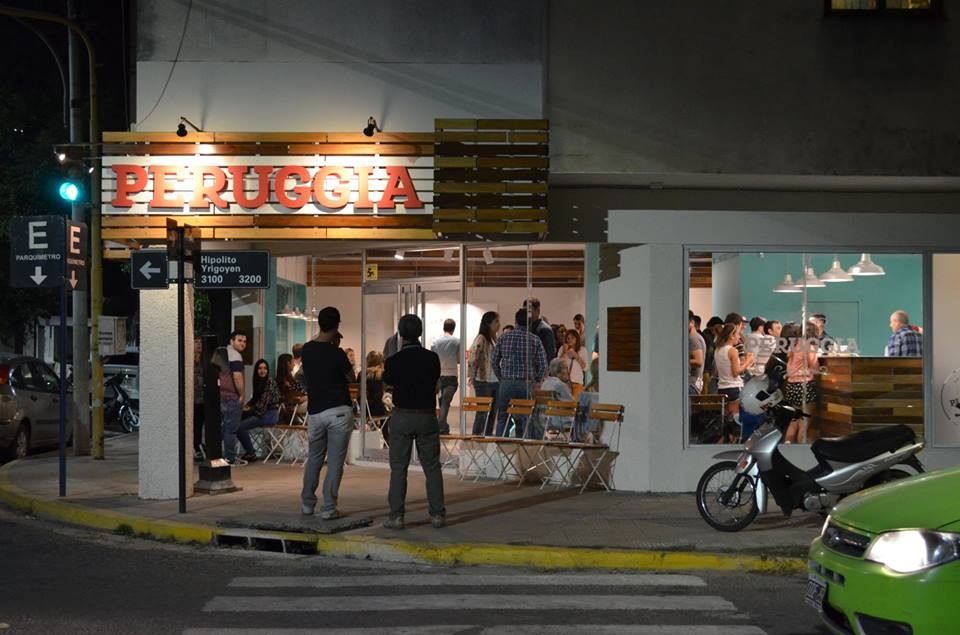 Violentaron otra vez el local de la Heladería Peruggia en Santa Fe | Noticias