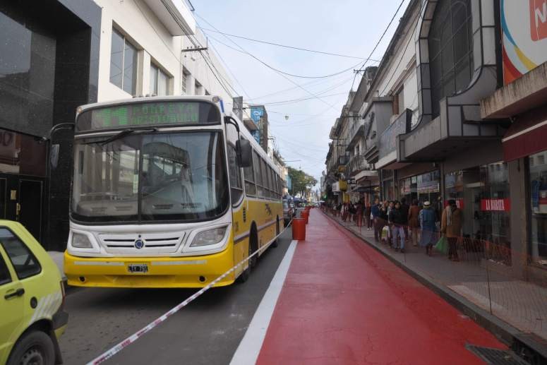 Habrá desvíos de colectivos este viernes por trabajos de Aguas Santafesinas | Noticias