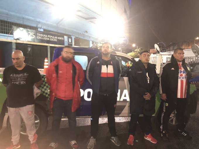 Detuvieron a barras de Unión que quisieron ingresar a la cancha de Racing | Noticias