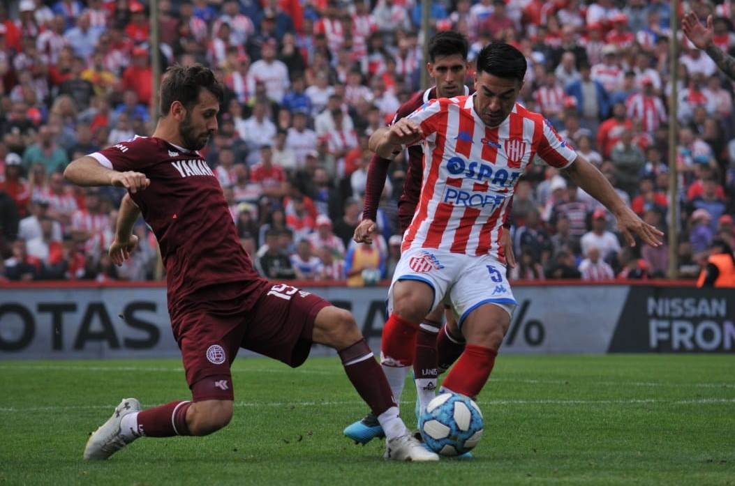 A Unión no le alcanzó el empuje del final y fue derrotado por Lanús en su cancha | Deportes