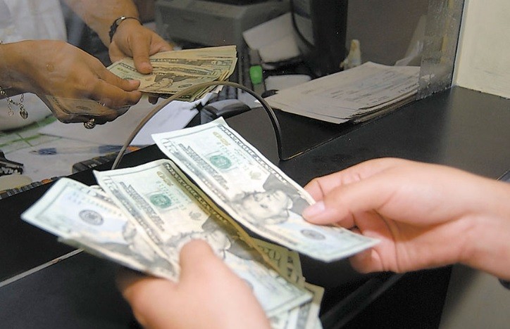 Tras los anuncios de Lacunza, el dólar abrió en alza | Noticias