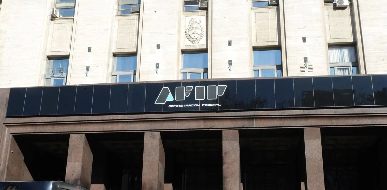 Las empresas tecnológicas que despidan trabajadores no tendrán beneficios fiscales | Información General