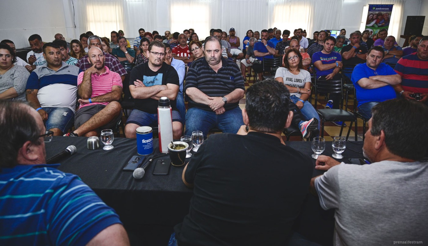 Municipales anunciaron un paro de 24 horas para el 14 de noviembre | Noticias