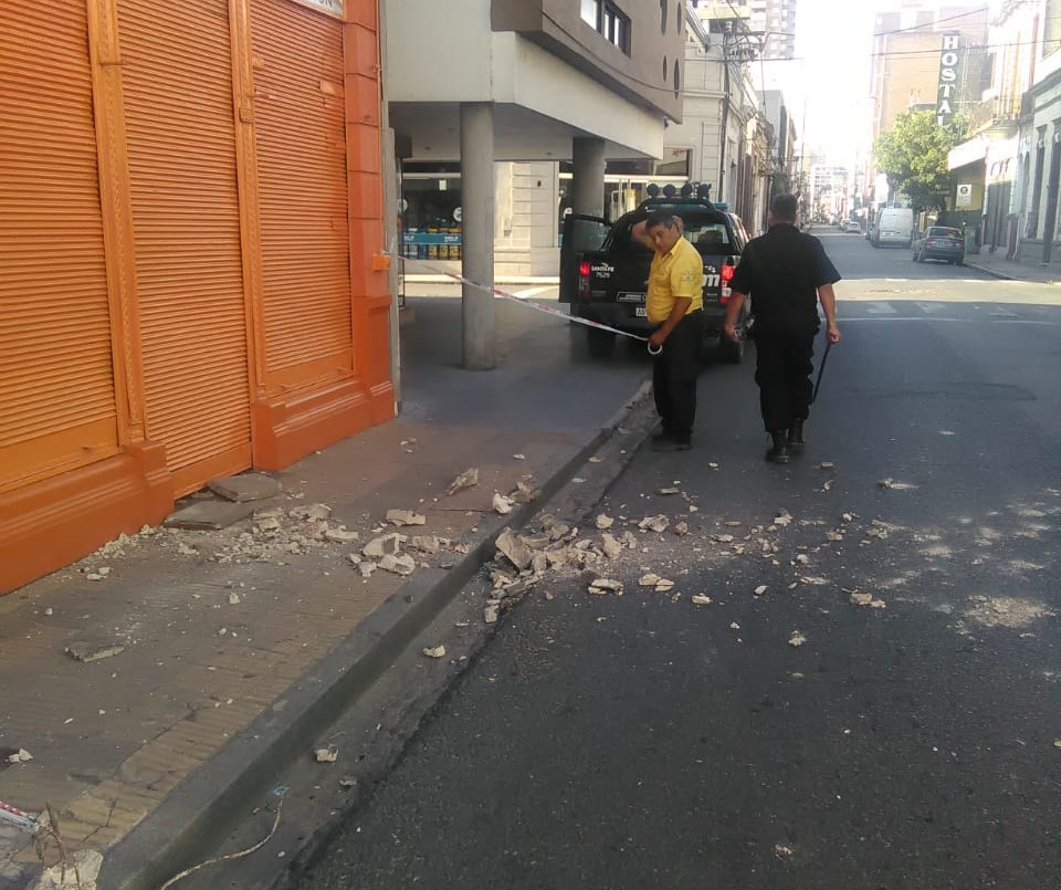 Cedió parte de un balcón en pleno centro de Santa Fe | Noticias