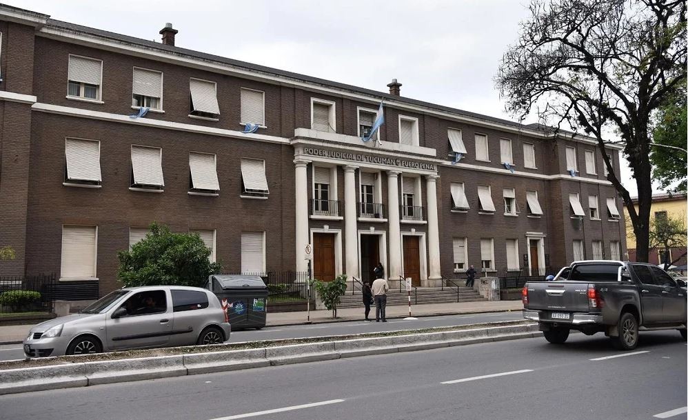 La violaron en manada,  los agresores salieron libres y se quitó la vida | Noticias