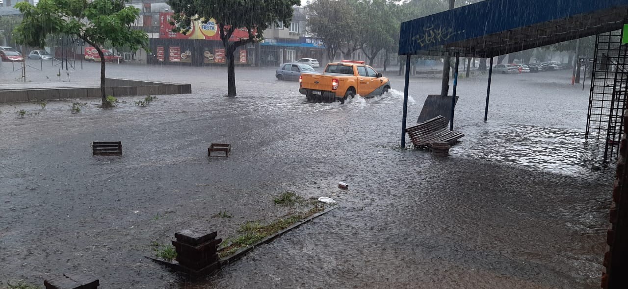 En total fueron evacuadas 10 familias en la madrugada tras el temporal | Noticias