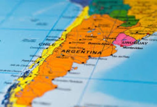 Una estudiante tuvo que dibujar el mapa de la Argentina de memoria y estallaron los memes con su resultado | Noticias