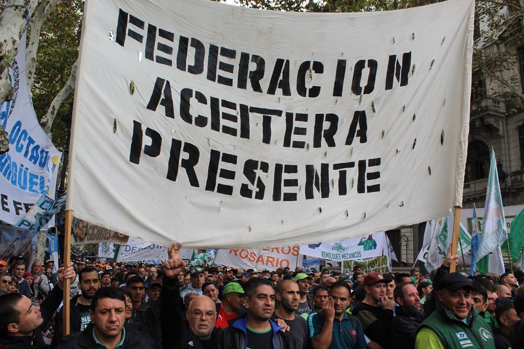 Tras el bono de $52.000, gremio de aceiteros ya piensa en paritarias: "Que un trabajador mínimo gane $64.000" | Noticias