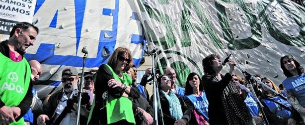 Quejas de diferentes gremios por el cronograma de pagos en la provincia | Noticias