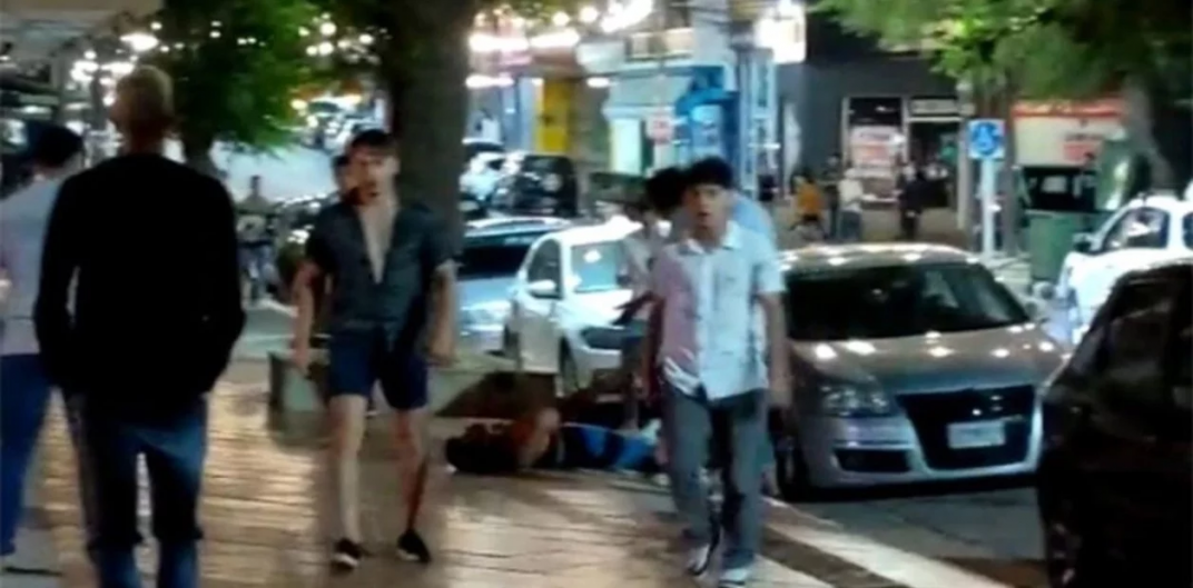 Crimen de Fernando: en un video uno de los rugbiers se "chupa los dedos ensangrentados" para no ser descubierto | Información General