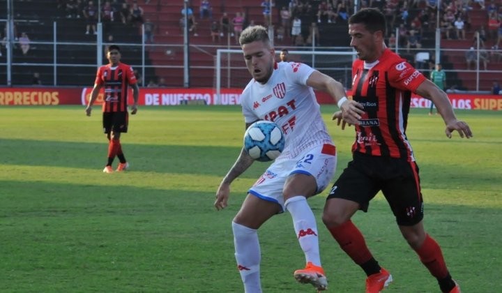 Unión desmejoró su imagen y perdió en Paraná sobre el final | Deportes