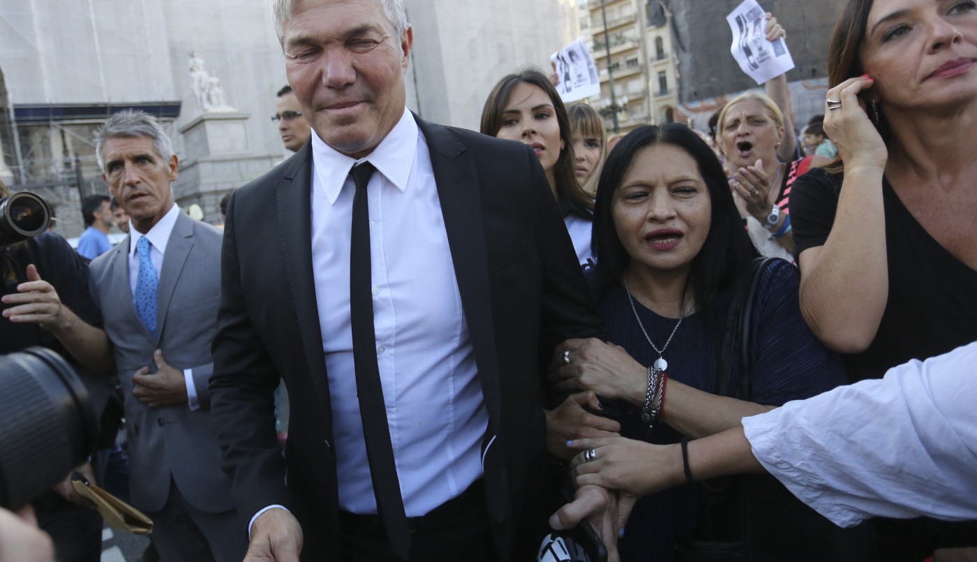 Burlando, tras la indagatoria a los rugbiers: "Atacaron a Fernando y son cobardes ahora mariconeando donde están alojados" | Información General