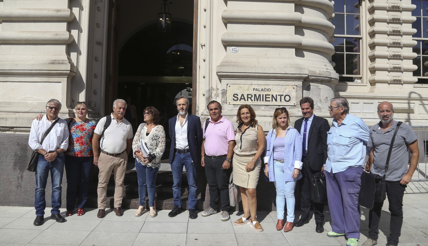Paritaria nacional docente: hubo acuerdo y el salario mínimo será de 23.000 pesos | Información General
