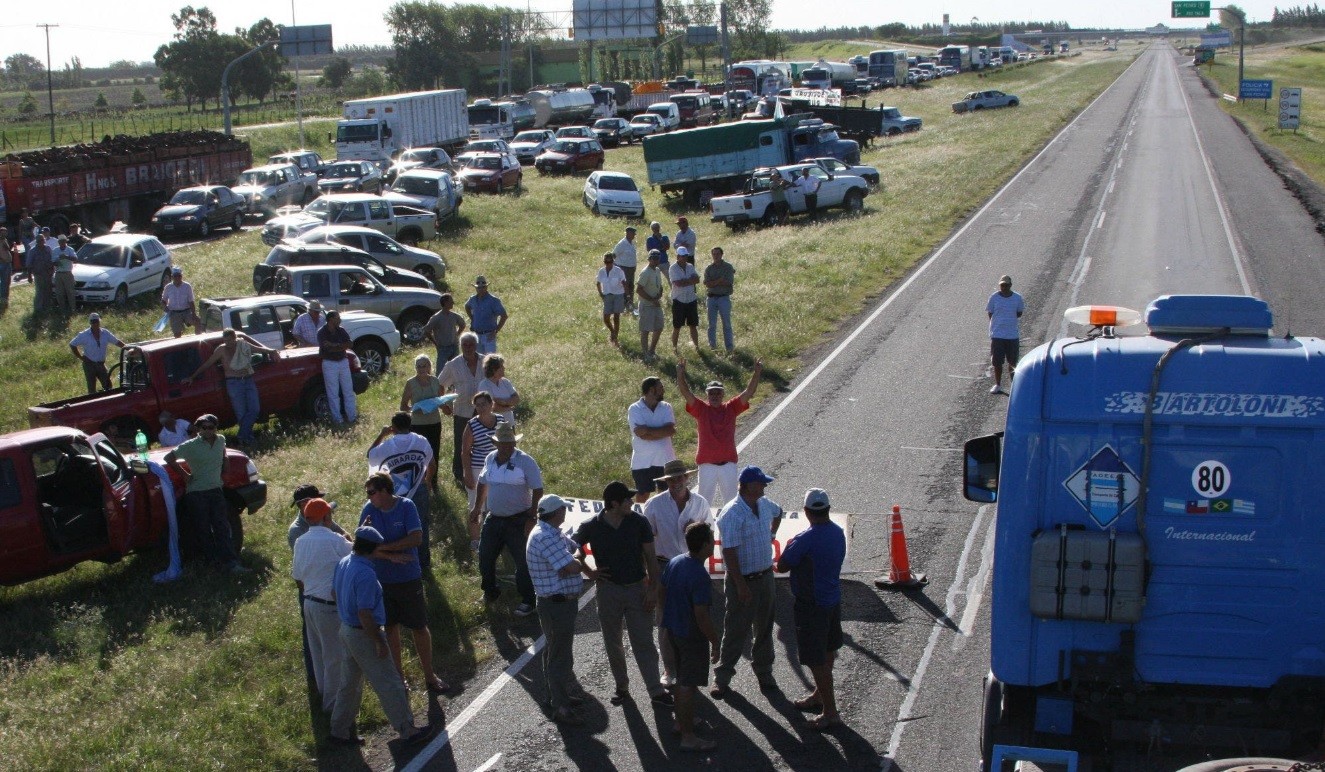 Productores agropecuarios autoconvocados preparan protestas en todo el país | Información General