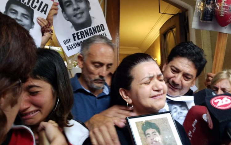 El dolor de la madre de Fernando: ""Quisiera retroceder el tiempo para volver a abrazarlo" | Información General