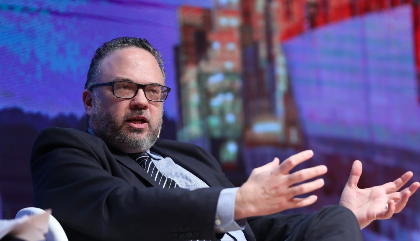 Kulfas anticipó que lanzará un plan para renovar el transporte público | Información General