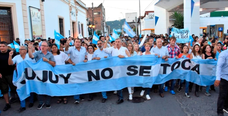Jujuy: Una multitud marchó en contra del proyecto de intervenir la Justicia | Información General