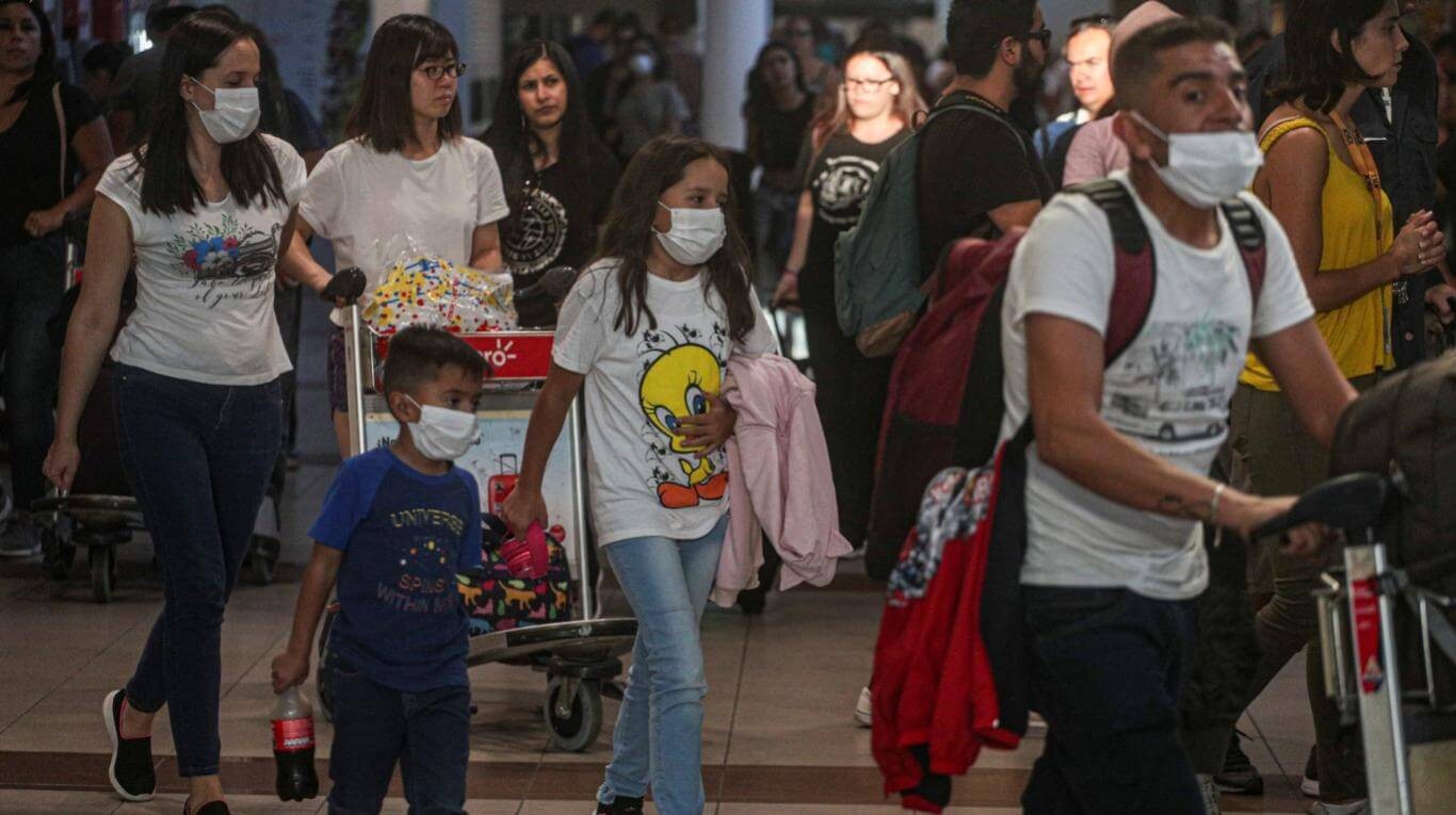 Coronavirus: el Gobierno informó que alumnos y docentes que hayan viajado al exterior falten a clases por 15 días | Noticias