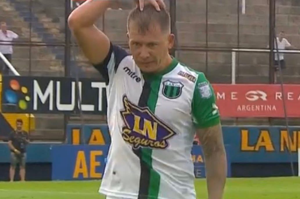 El jugador de Chicago que hizo gestos antisemitas recibió10 fechas de suspensión y rescindió su contrato | Deportes