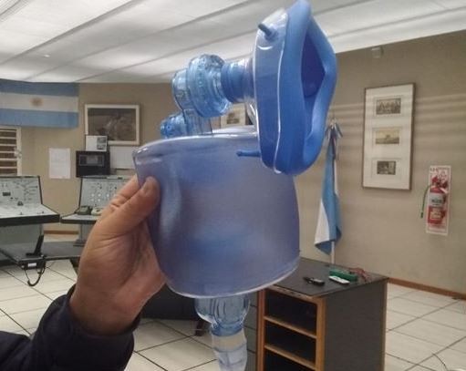 Ingenieros buscan "ambus" para desarrollar prototipo de dispositivos gratuitos de ventilación manual | Redes